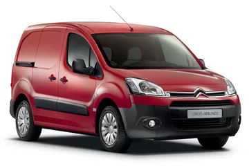 Transportør Liten varebil Citroen Berlingo i Berlin Tyskland